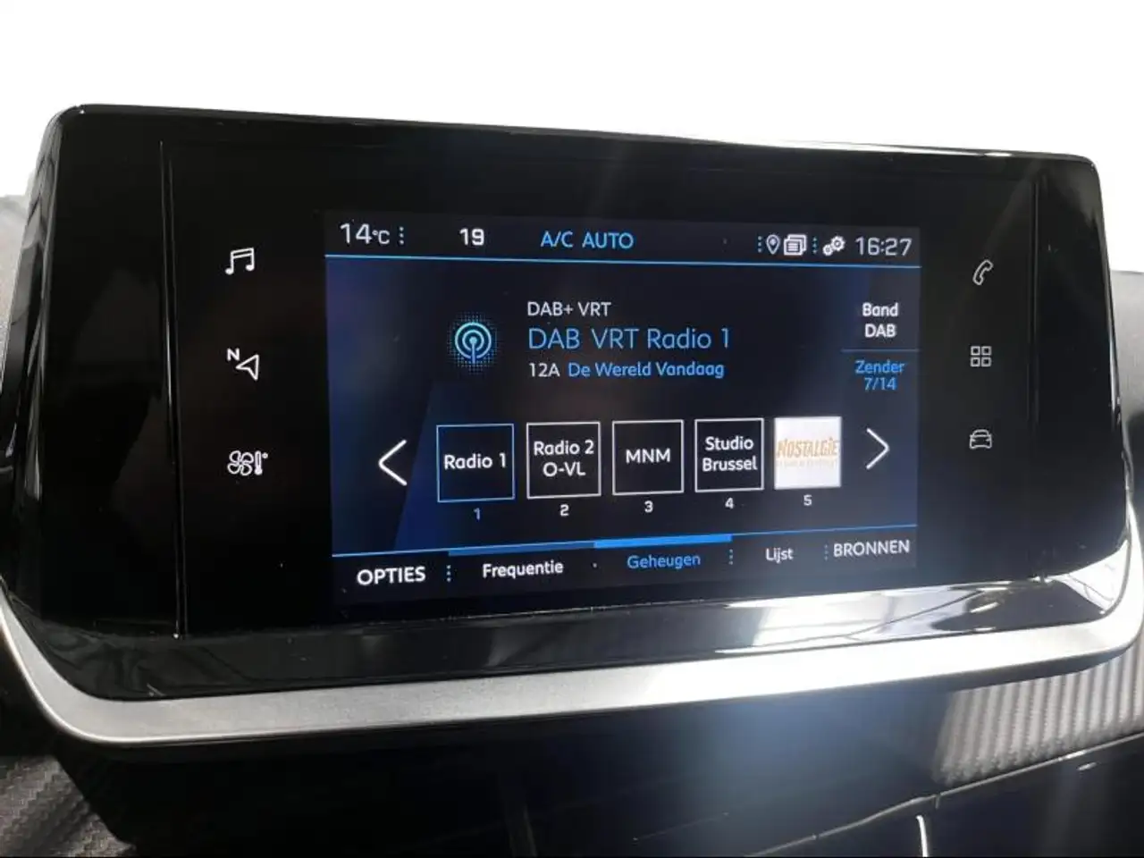 Peugeot 2008 Style 32