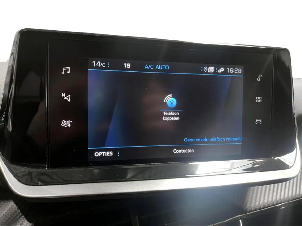 Peugeot 2008 Style 27