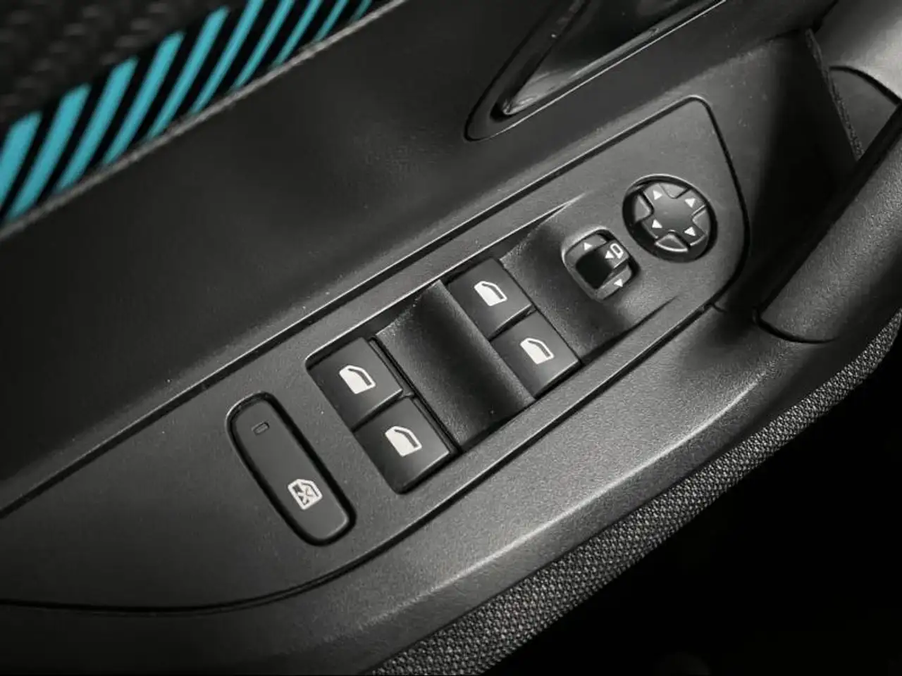 Peugeot 2008 Style 24