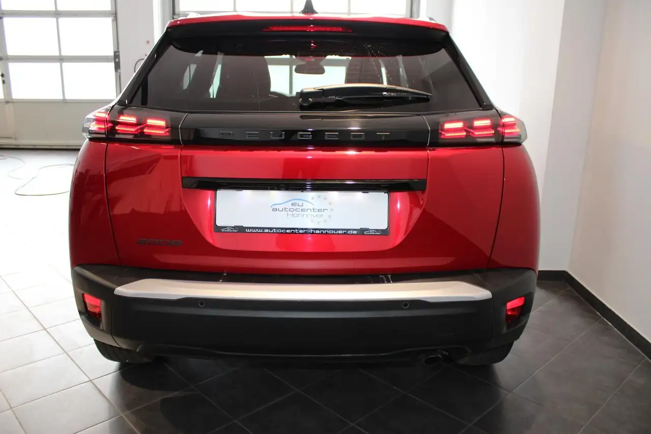 Peugeot 2008 1.2 PT Allure Navi,Kamera,DAB,Digital Cockp 19