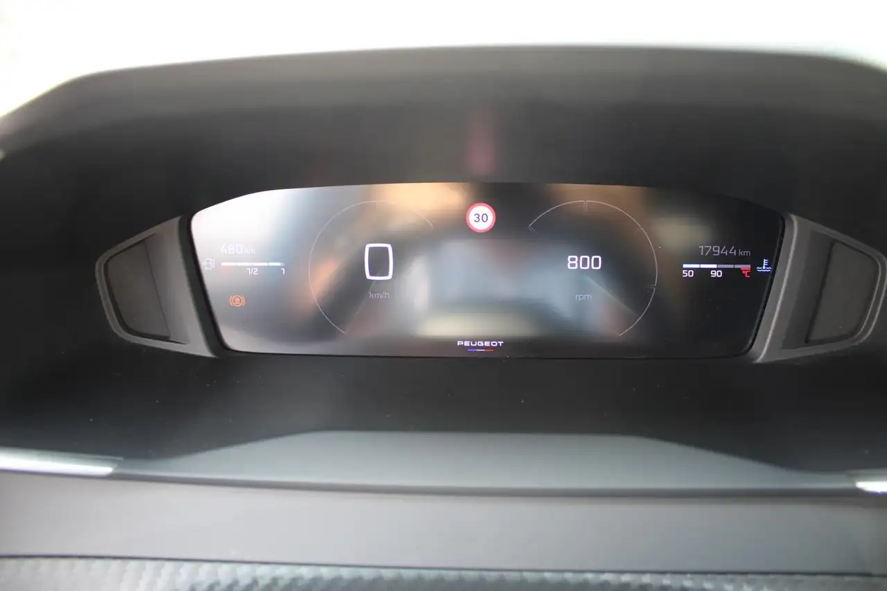 Peugeot 2008 1.2 PT Allure Navi,Kamera,DAB,Digital Cockp 11