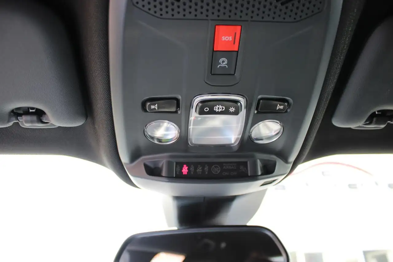 Peugeot 2008 1.2 PT Allure Navi,Kamera,DAB,Digital Cockp 15