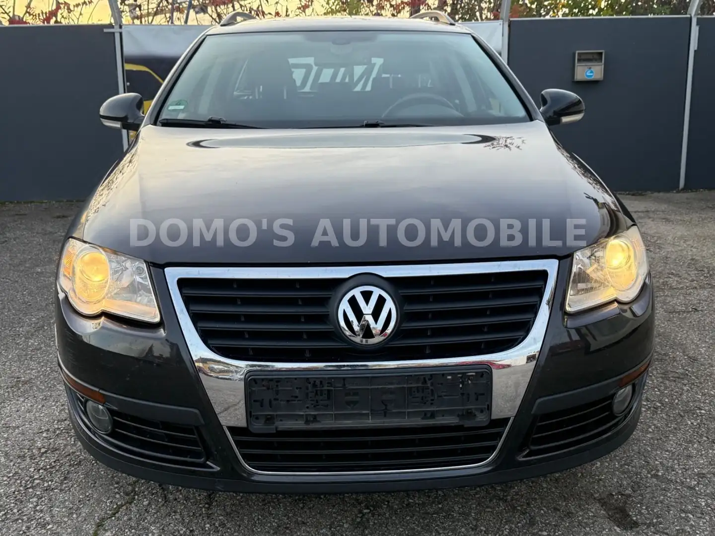 Volkswagen Passat Variant Trendline/TÜV/AU 06/2027 Schwarz - 2