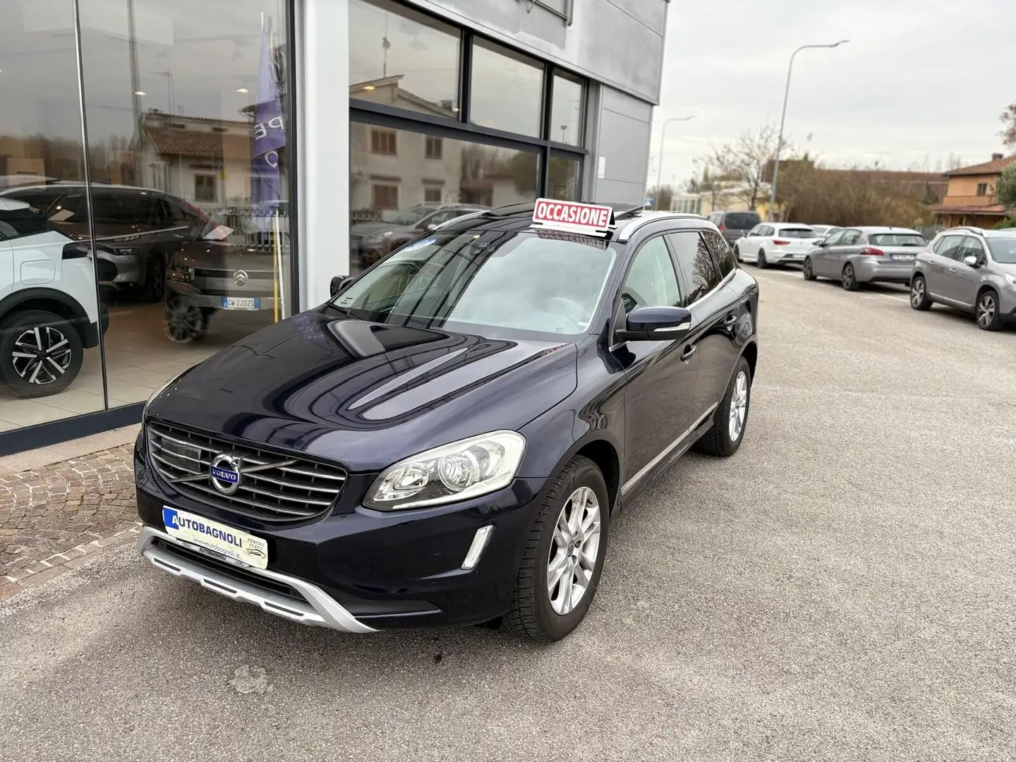 Volvo XC60 SUMMUM D4 AWD Geartronic Bleu - 1