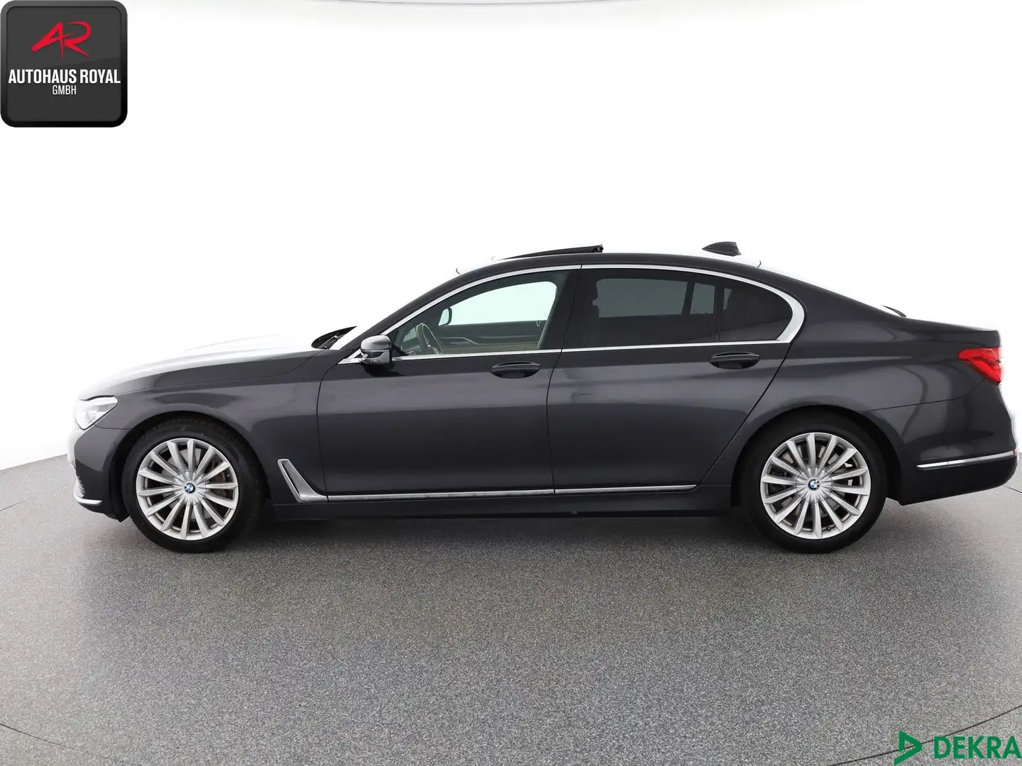BMW 750 750 i EXKLUSIV LASER,360GRAD,SOFTCLOSE,MASSAGE Grau - 2