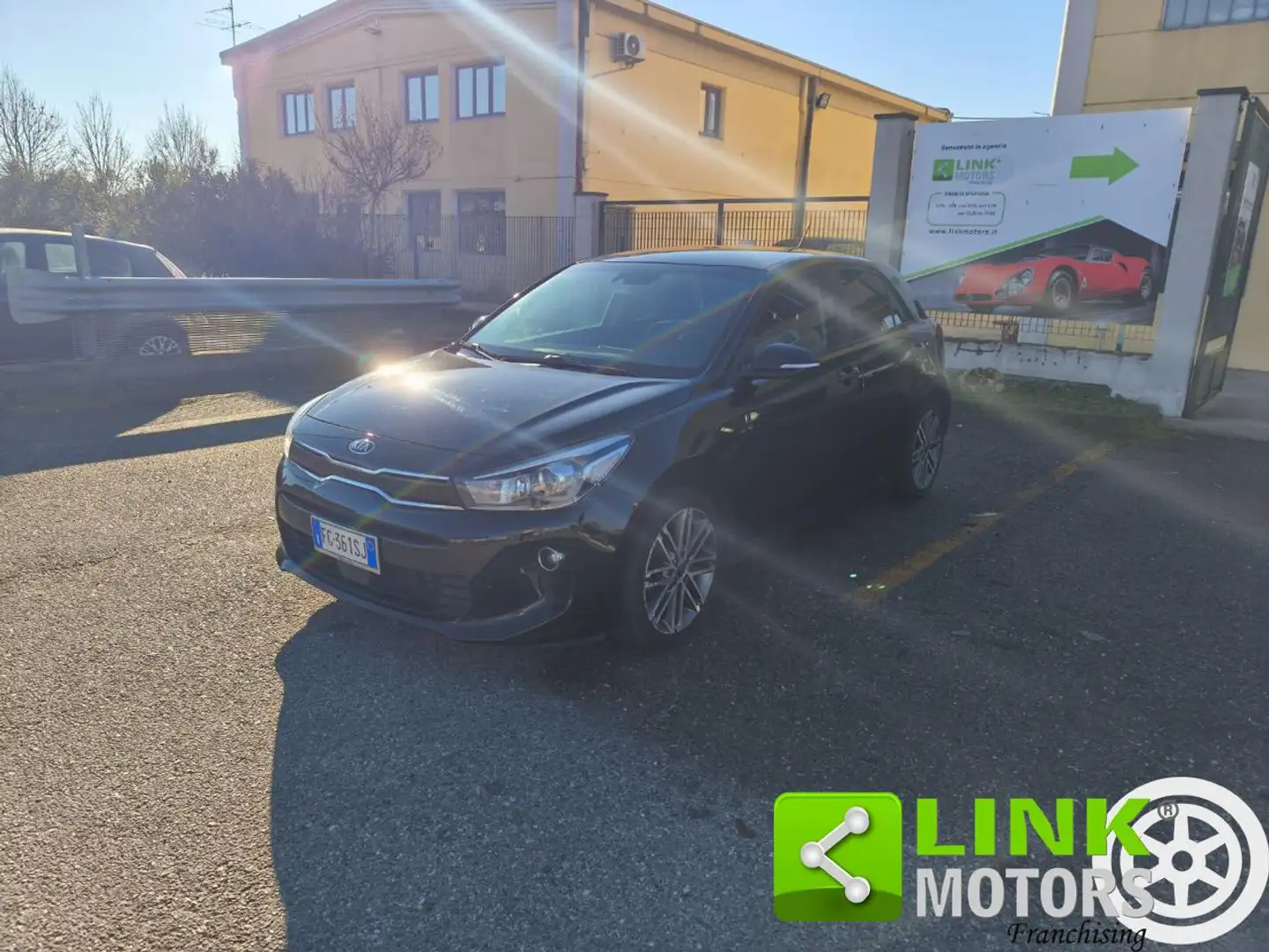 Kia Rio 1.4 CRDi 90CV 5 porte Cool Noir - 1