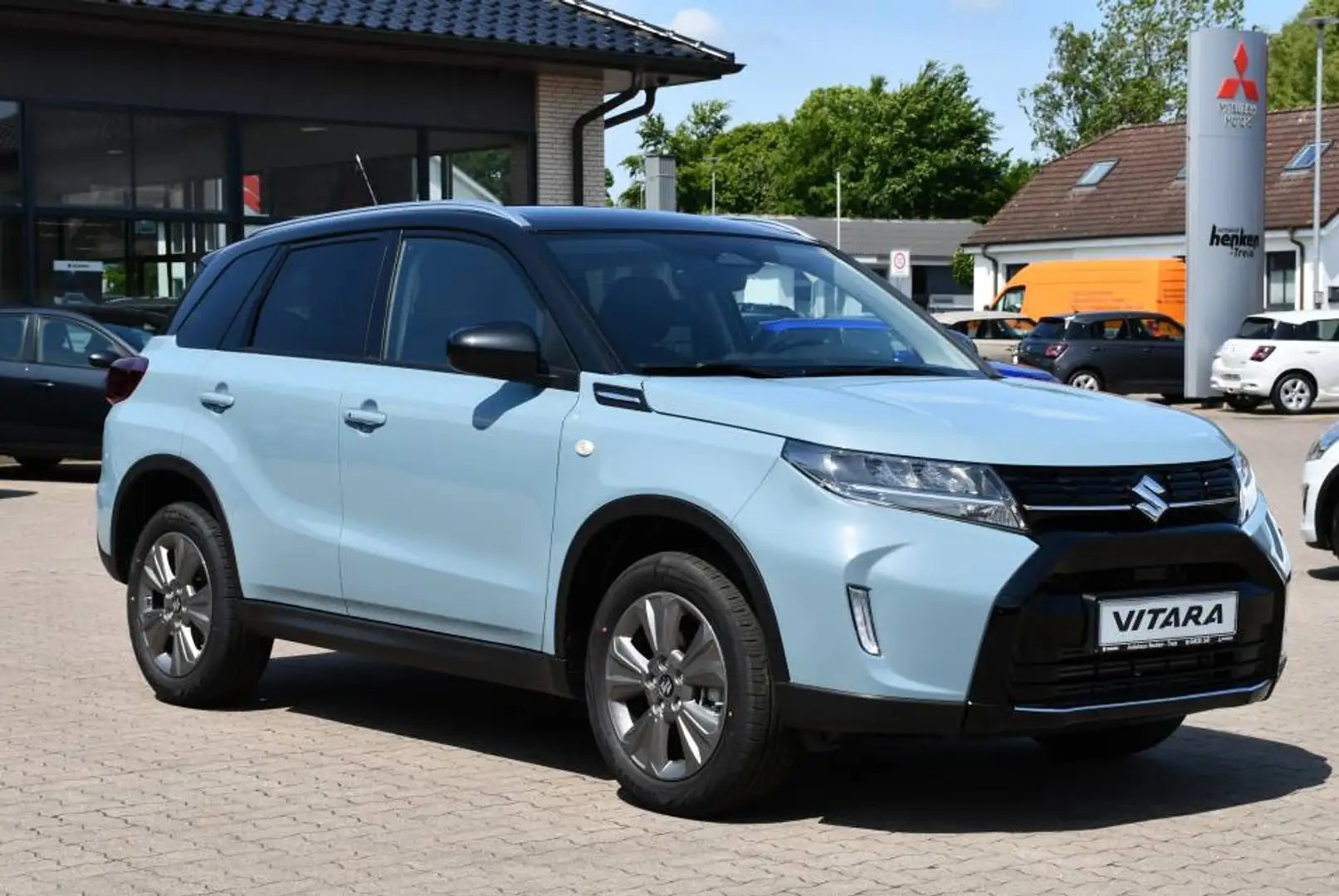 Suzuki Vitara 1.4 M/T Comfort Hybrid Grijs - 2