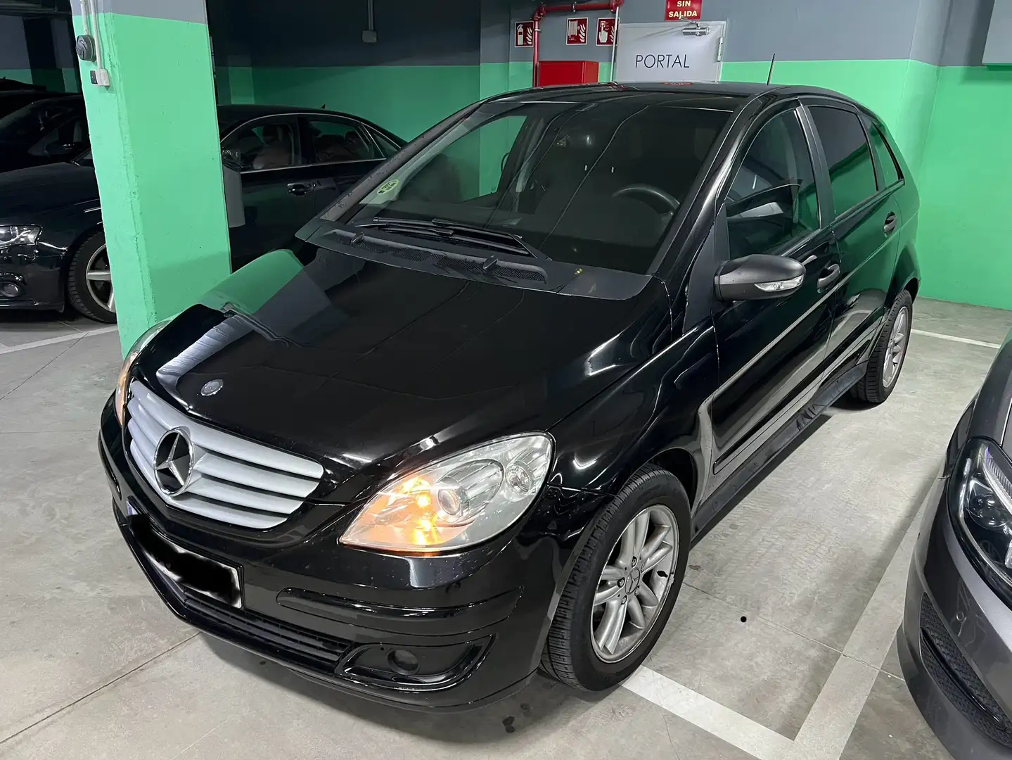 Mercedes-Benz B 180 180CDI Autotronic Negro - 1