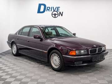 SERIE E38 - 728i - BVA - BERLINE