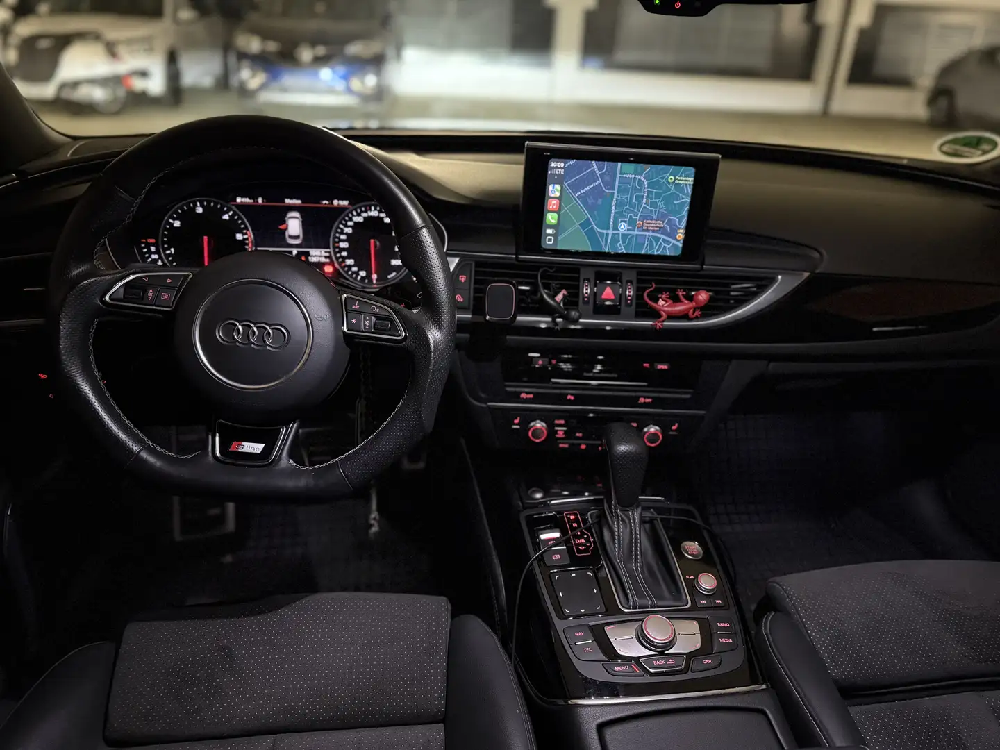 Audi A6 Avant 2.0 TDI ultra S tronic Grau - 2