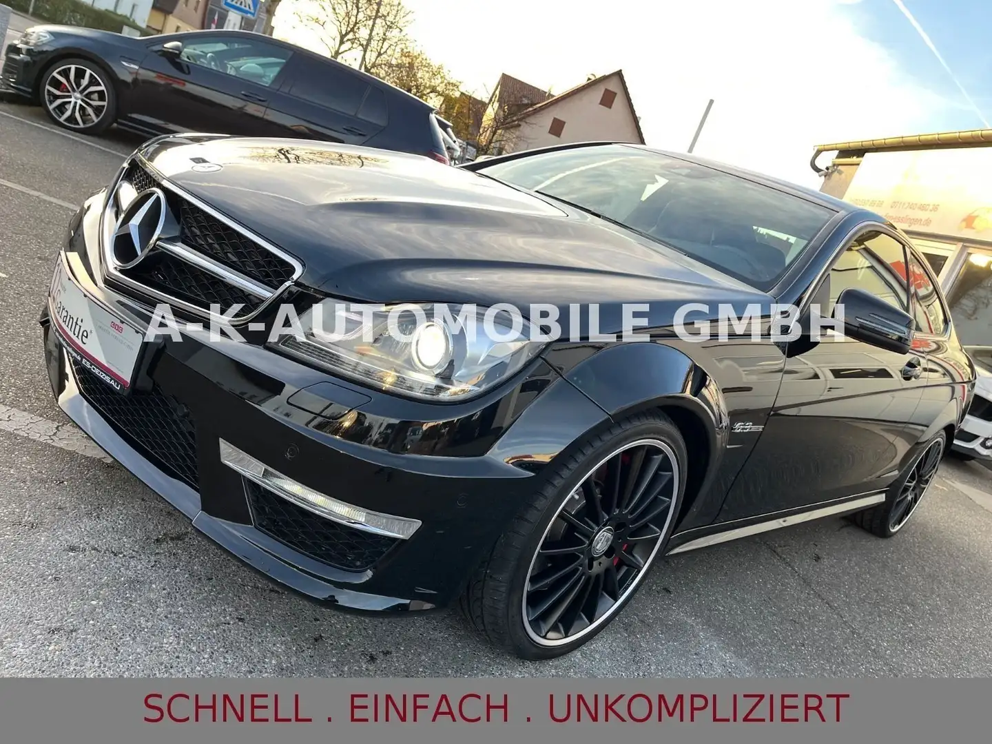 Mercedes-Benz C 63 AMG Coupe Performance*NEUWERTIGER ZUSTAND* Schwarz - 2
