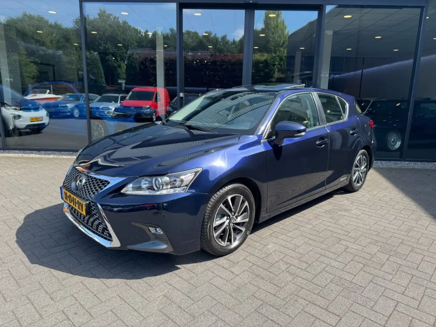 Lexus CT 200h 200H Business Line,Vol leer,Schuifdak,lane assist, Blauw - 1