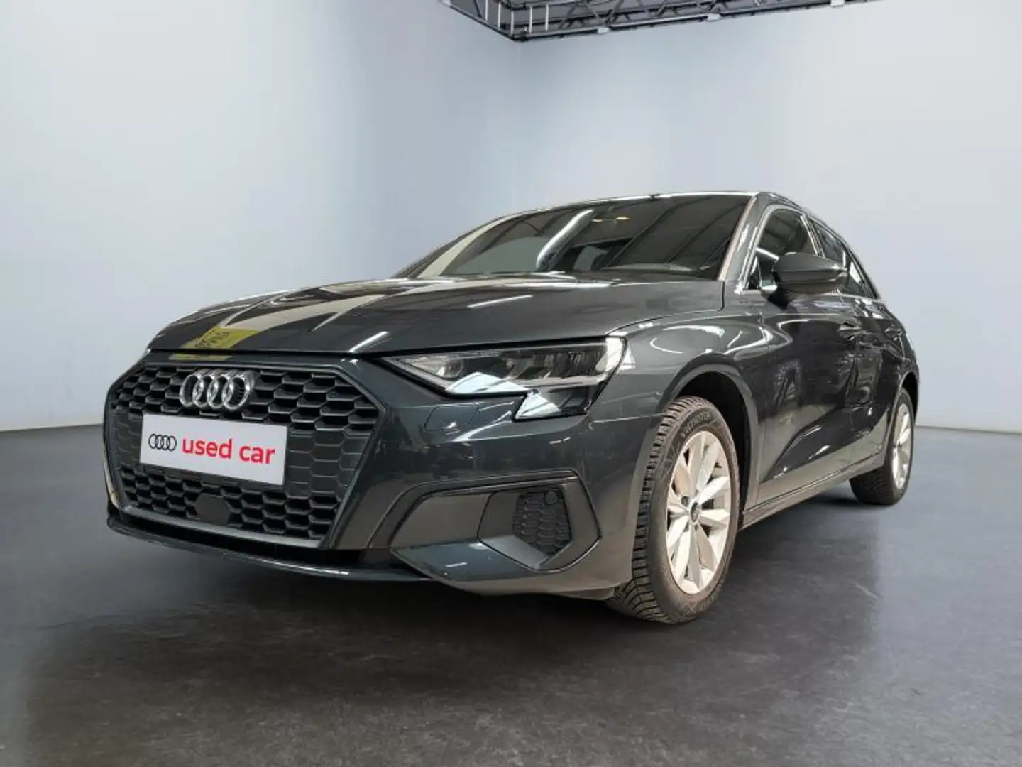 Audi A3 Sportback-GPS/bips AR/clim auto/APP/régulateur-tv Gris - 1