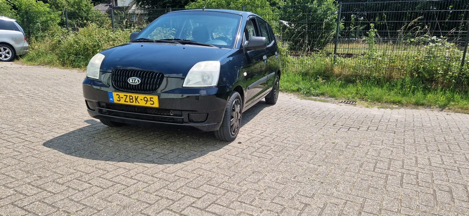 Kia Picanto 1.1 EX Sport Zwart - 1