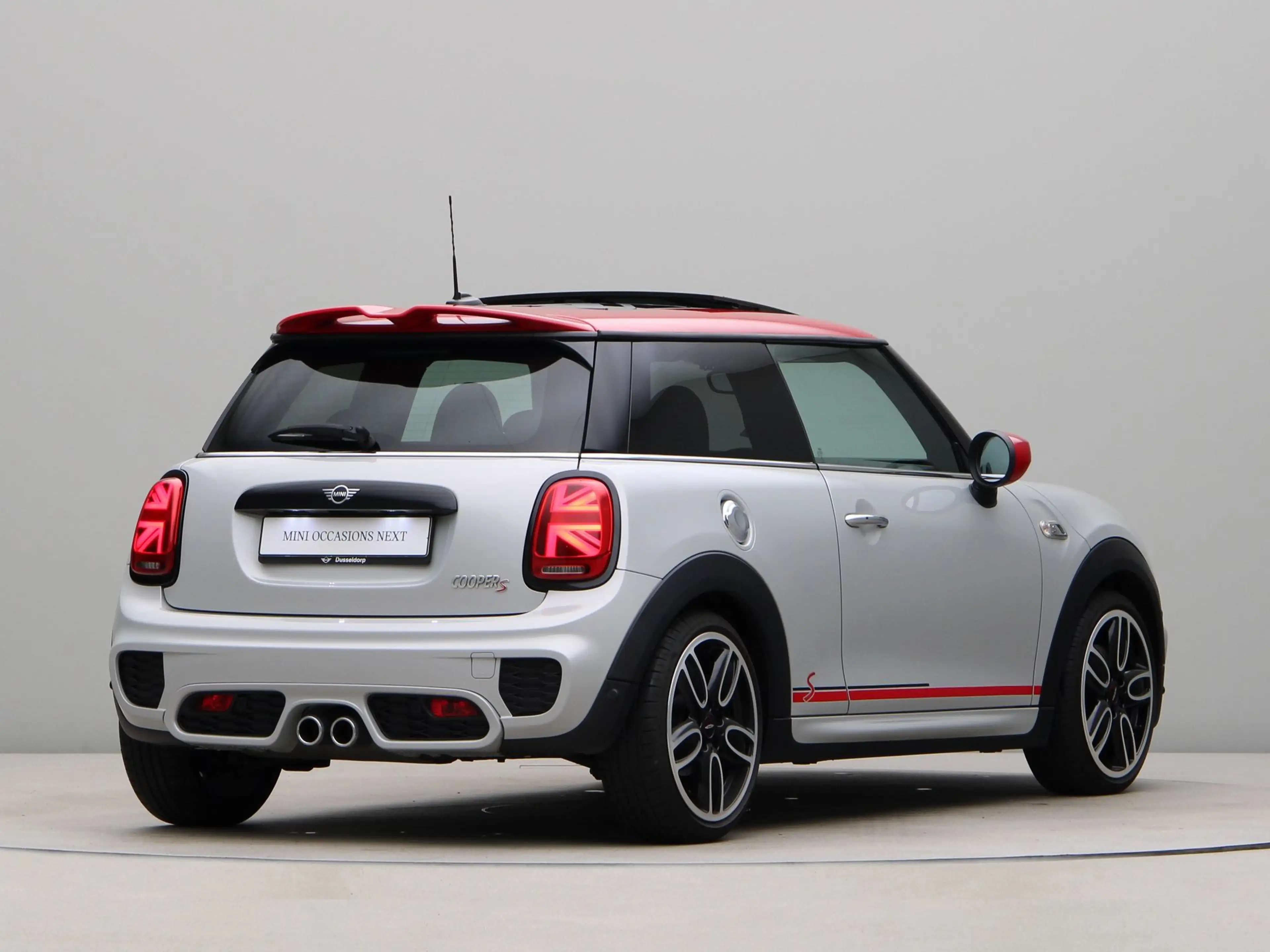 MINI Cooper S 3-deurs Hammersmith Aut. — photo 9