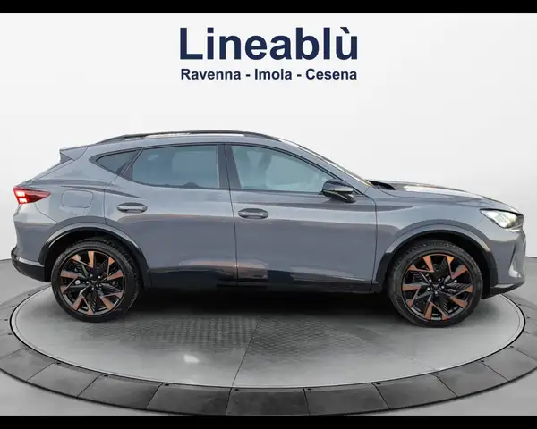 Cupra Formentor view 6