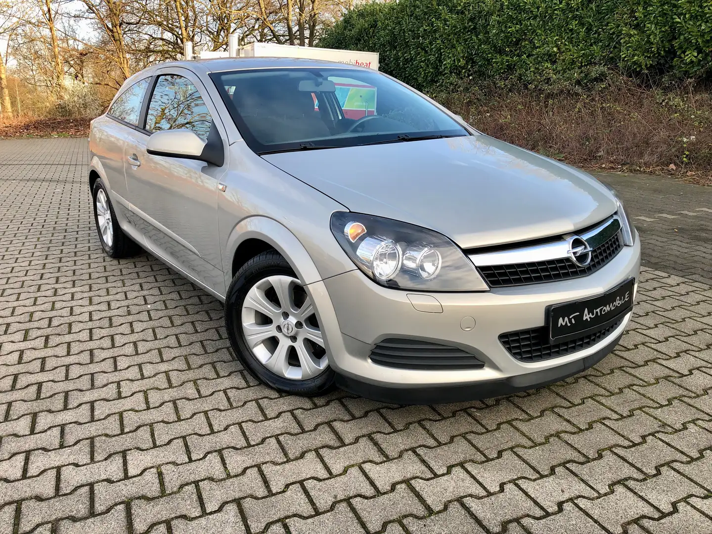 Opel Astra Cosmo*Klima*Alu*Winterreifen*Tüv 04/2025!!! bež - 2