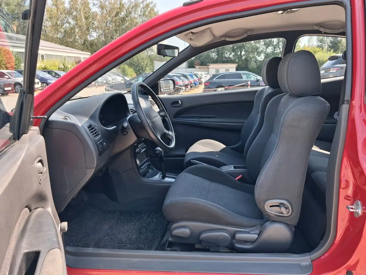 Mazda 323 Coupe 1.5 Aut.,Servo,Zentral,HU-11/2027, foto 7