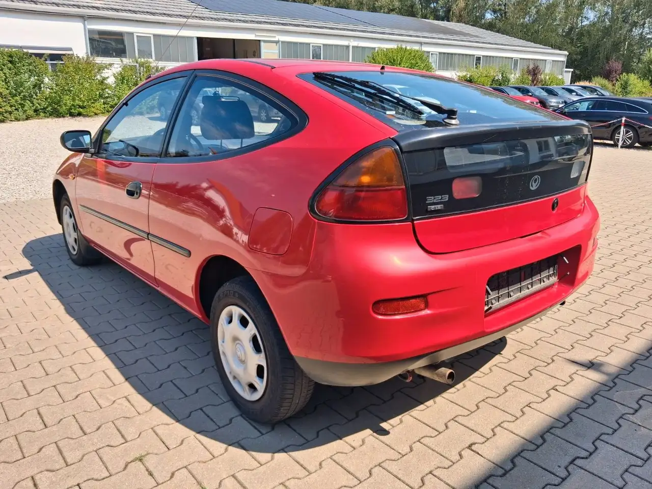 Mazda 323 Coupe 1.5 Aut.,Servo,Zentral,HU-11/2027, foto 6