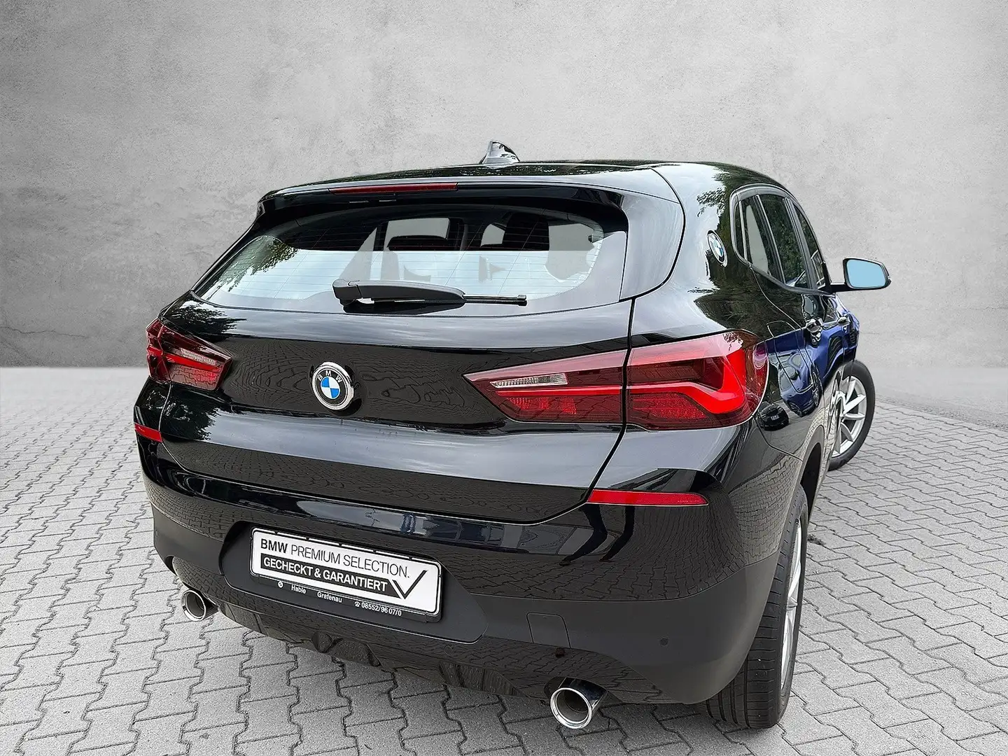 BMW X2 sDrive18d Noir - 2