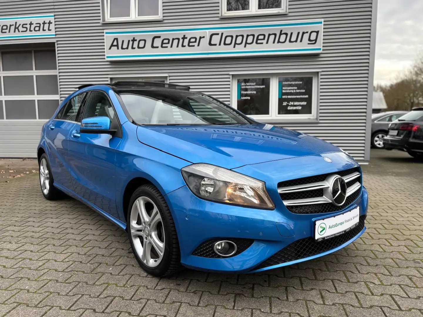 Mercedes-Benz A 180 CDI BlueEFFICIENCY 7G-DCT "Urban" Blau - 1