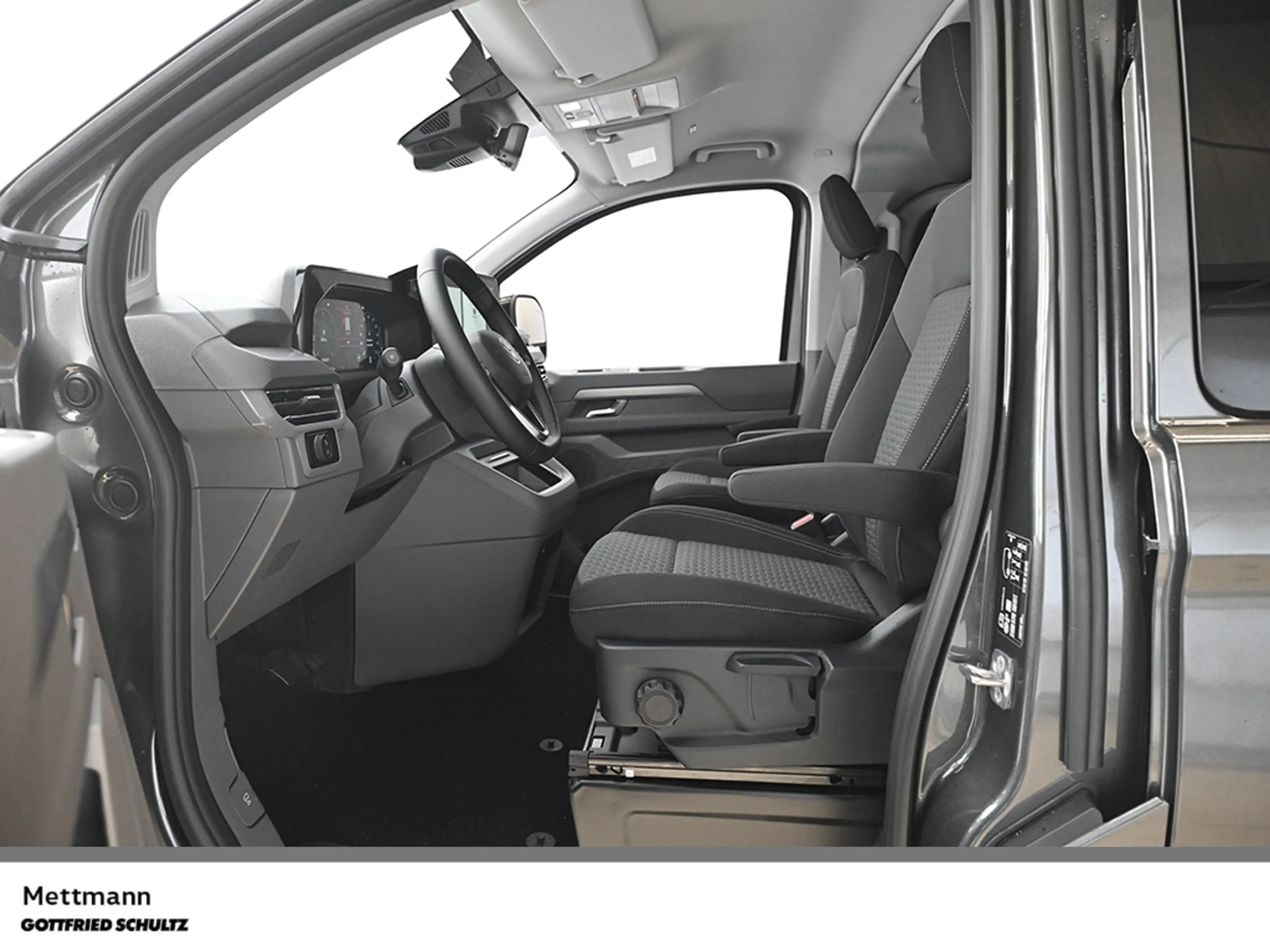 Volkswagen T7 Caravelle Life 2 0 l TDI DSG LED AHK ACC PANO KEYLESSfür Sie — photo 11