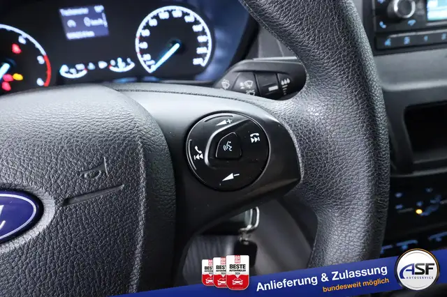 Ford Transit Connect view 20