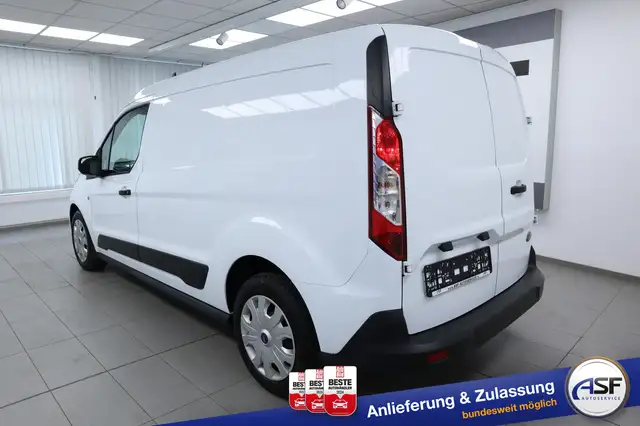 Ford Transit Connect view 11