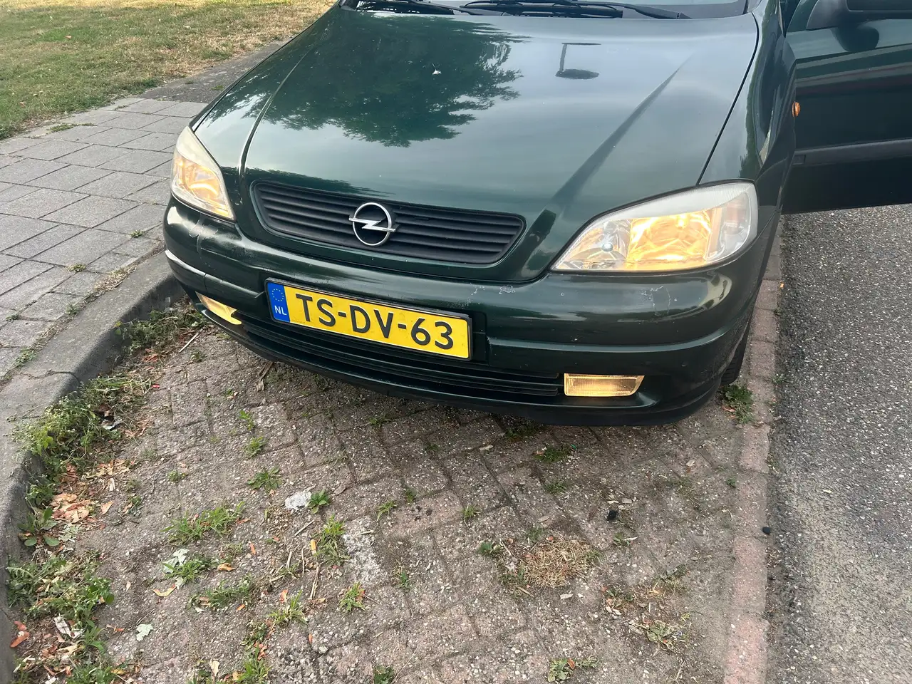 Opel Astra 1.6 Sport, foto 11