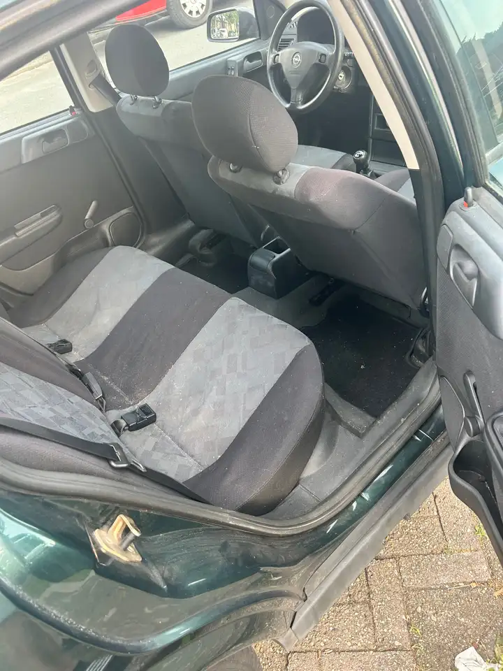 Opel Astra 1.6 Sport, foto 10
