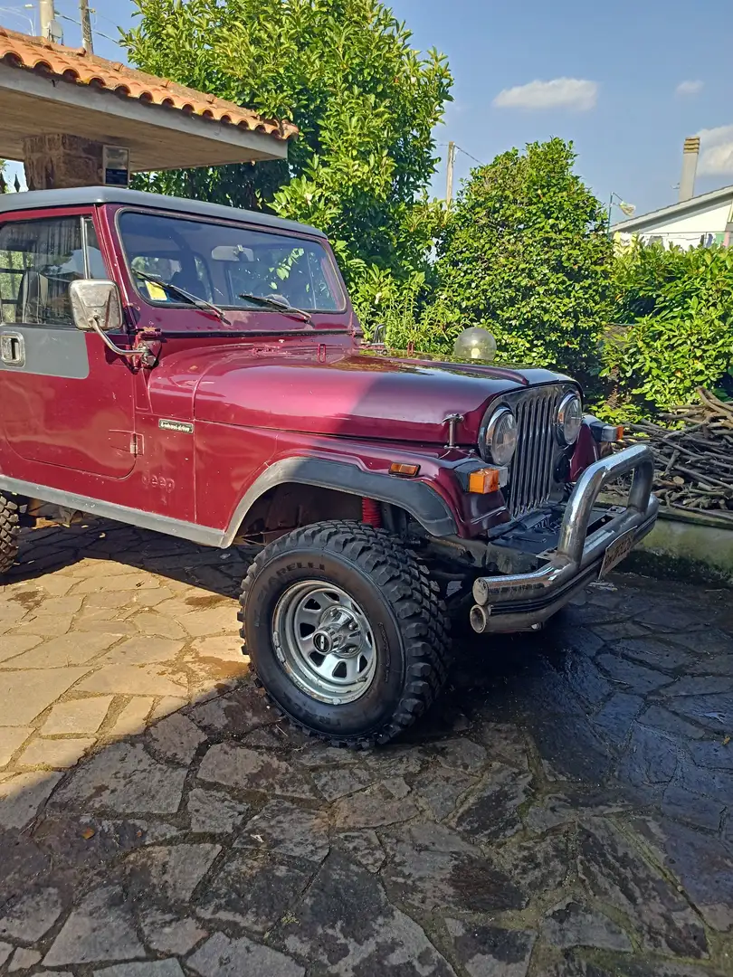 Jeep CJ-7 - 1