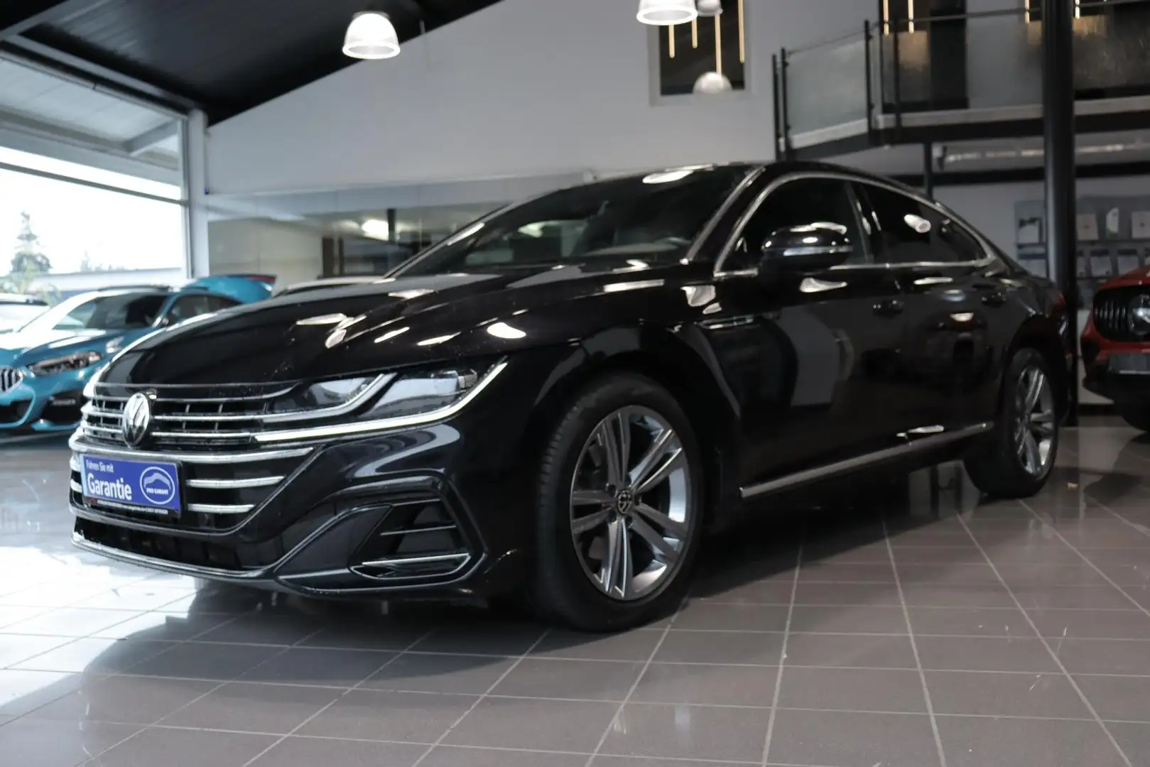 Volkswagen Arteon 2.0 TSI DSG R-Line Schwarz - 2