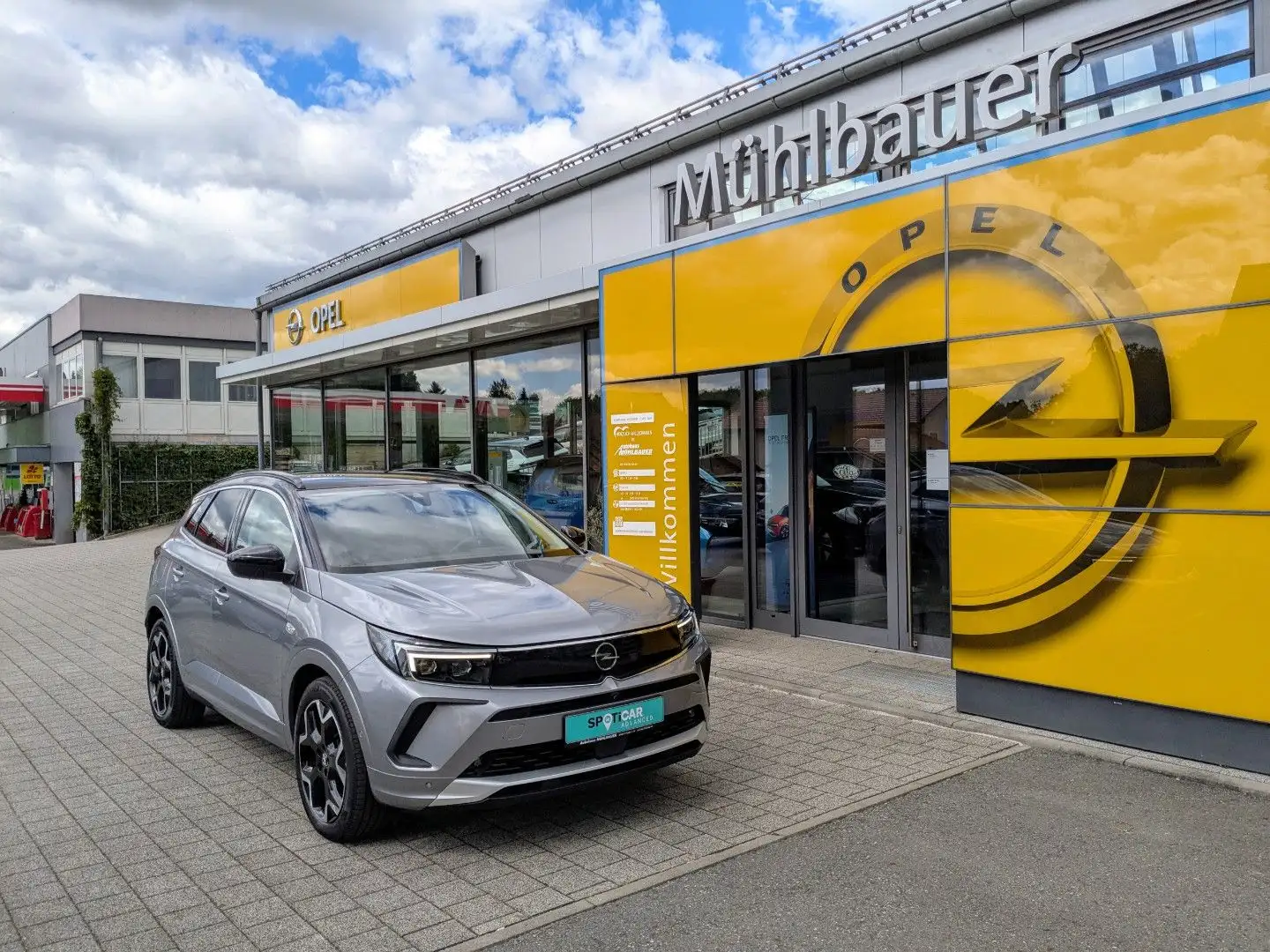Opel Grandland X Grandland 1.6 Ultimate **AHK*Navi*Winterpaket** Gris - 2
