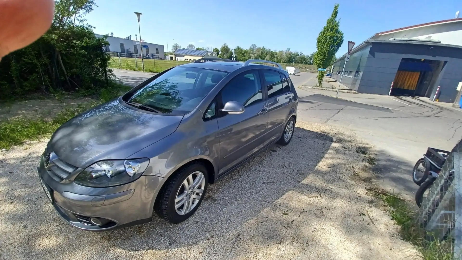 Volkswagen Golf Plus Tour Edition Grau - 2