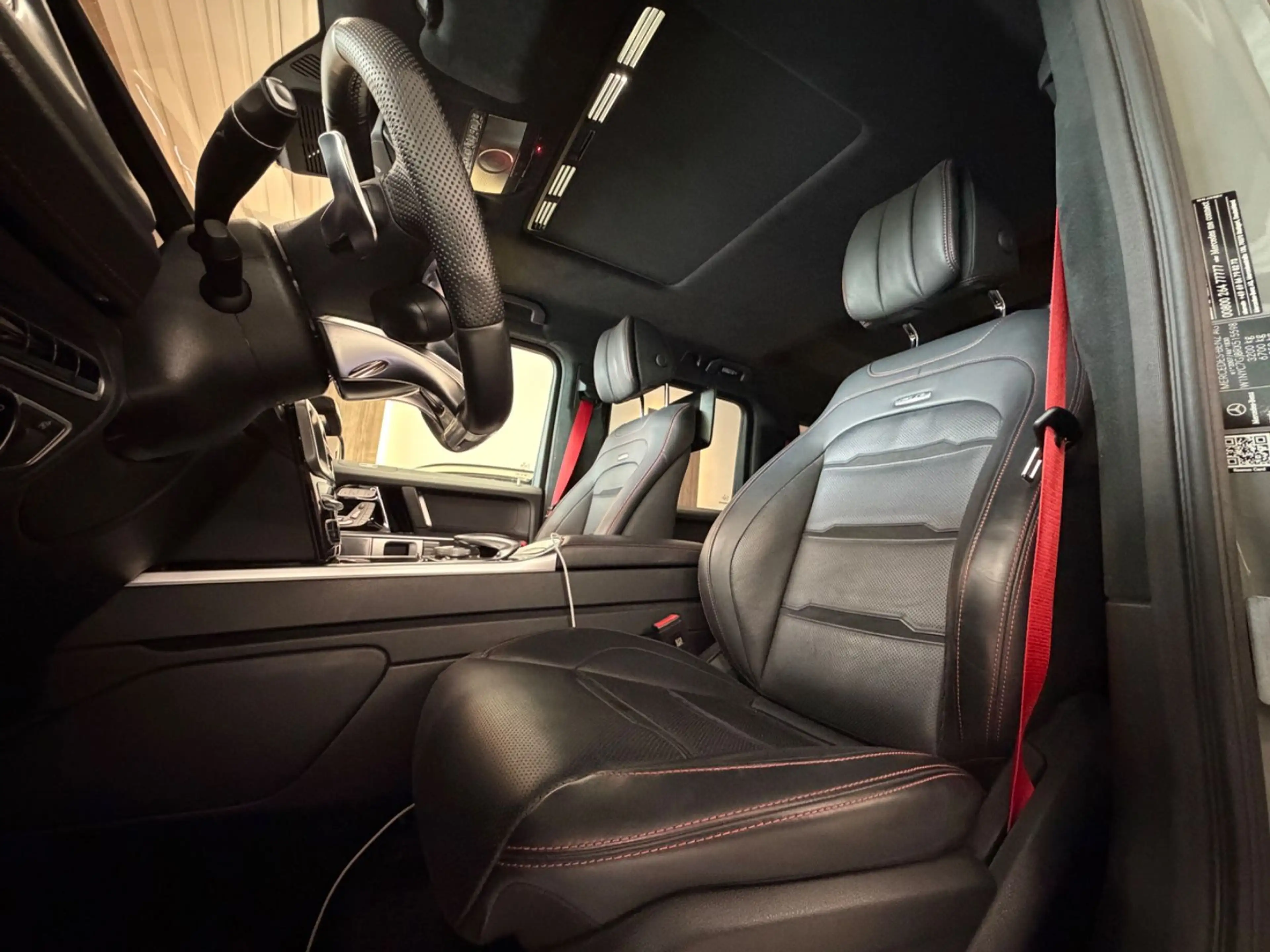 Mercedes-Benz G 63 AMG * Manufaktur Carbon Fond Entertaiment * — photo 12
