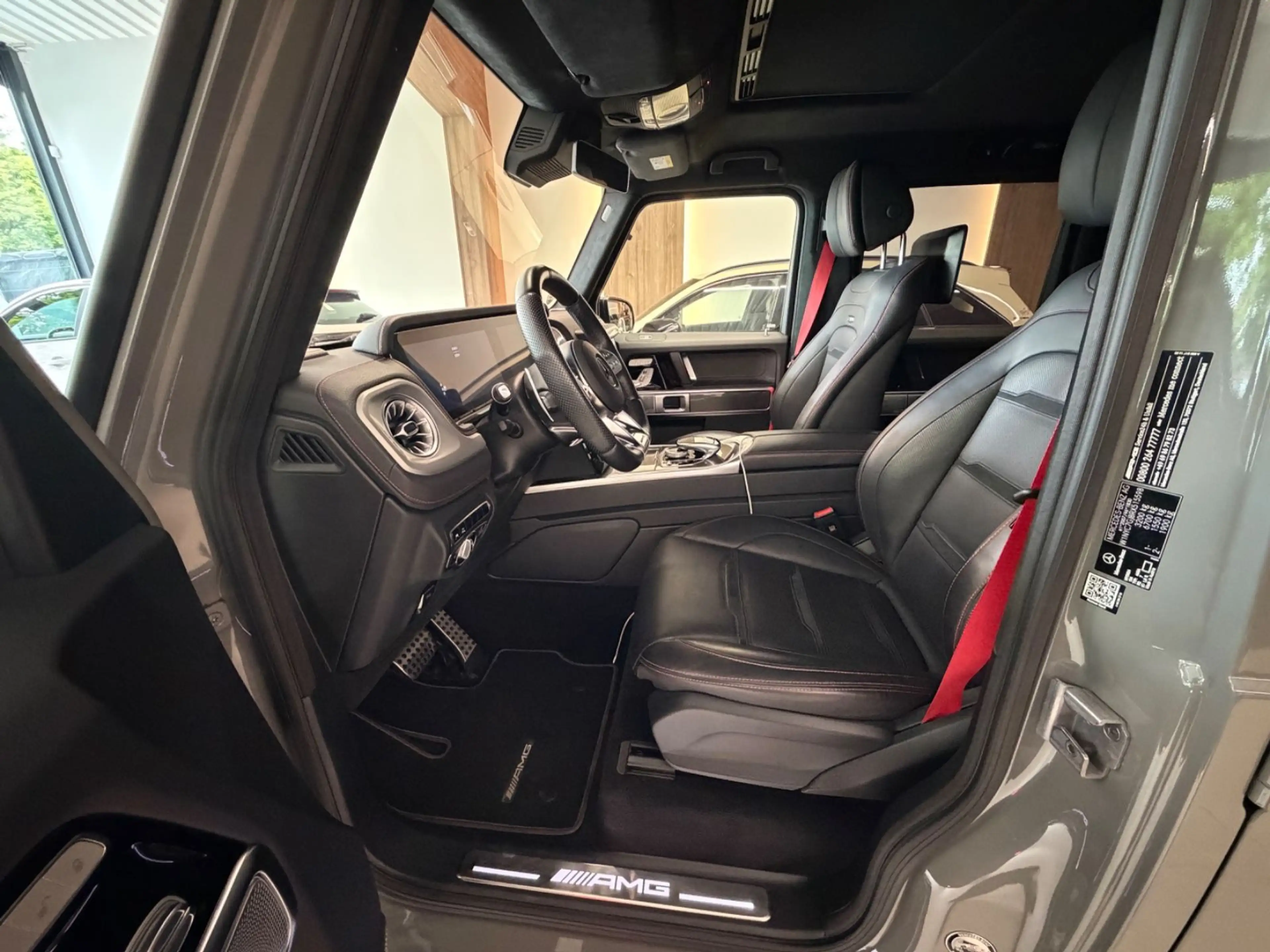 Mercedes-Benz G 63 AMG * Manufaktur Carbon Fond Entertaiment * — photo 9