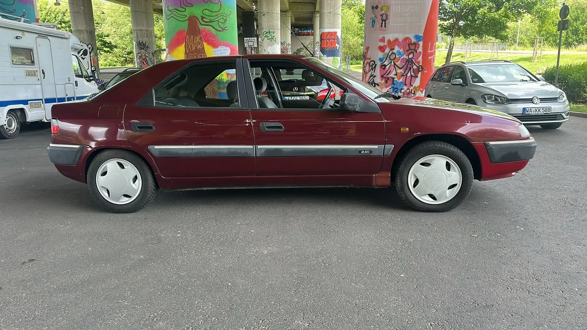 Citroen Xantia 2.0i Automatik SX Червоний - 2