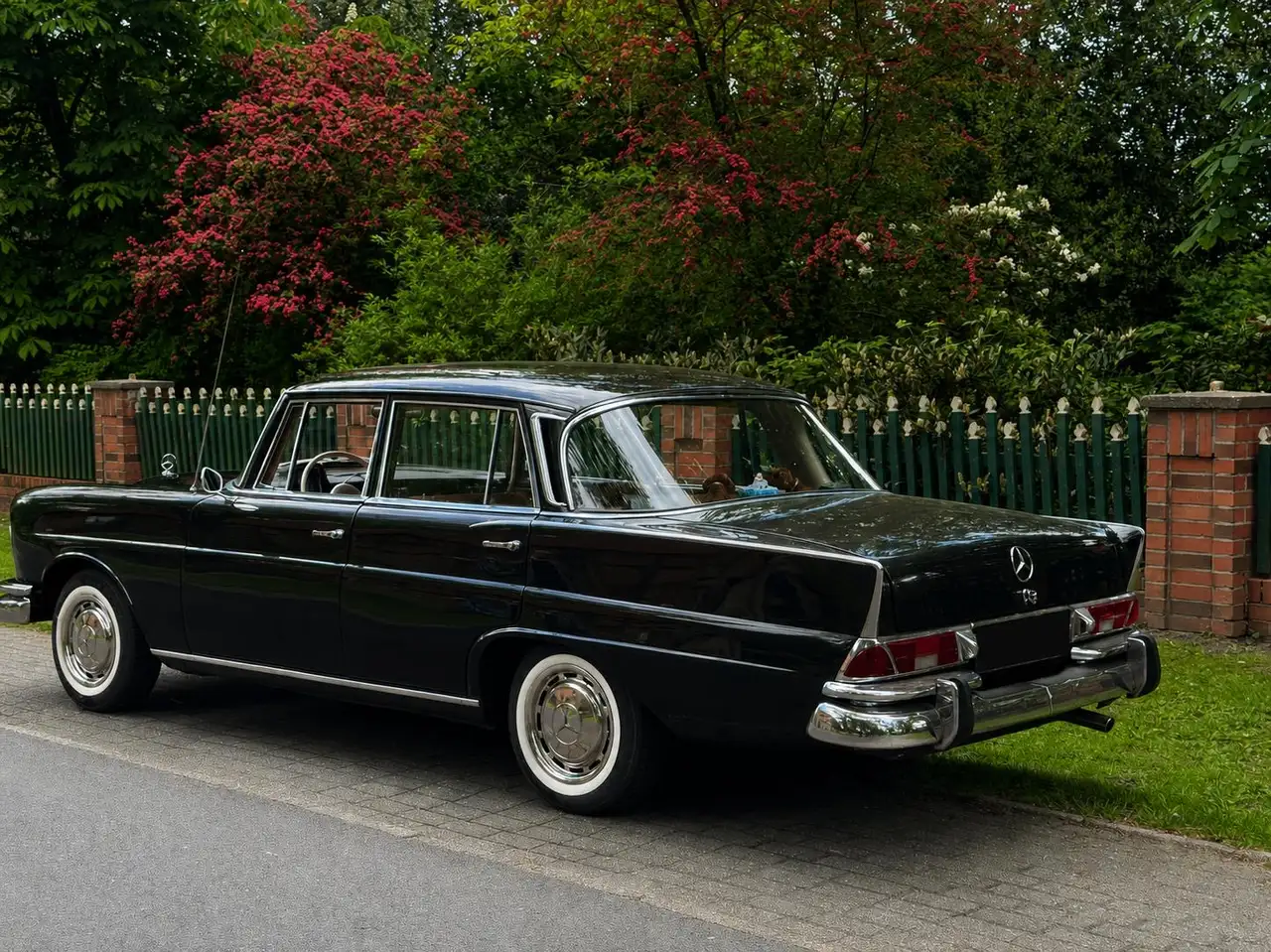 Mercedes-Benz 220 SEB W111, foto 7
