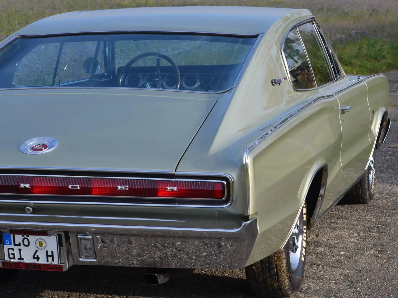 Dodge Charger V8 Fastback, foto 6