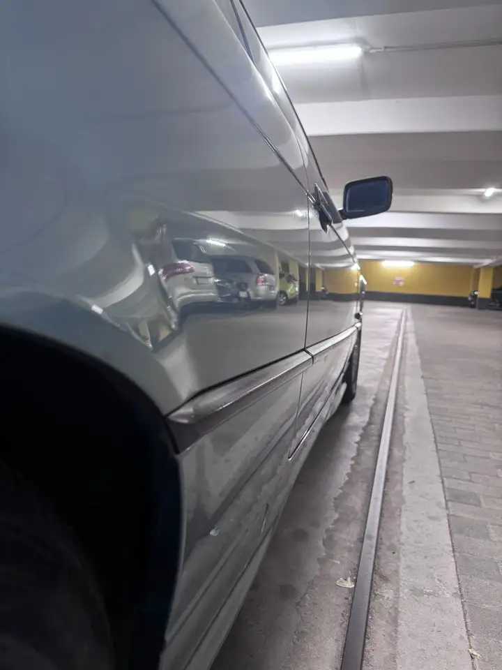 BMW 320i, foto 10