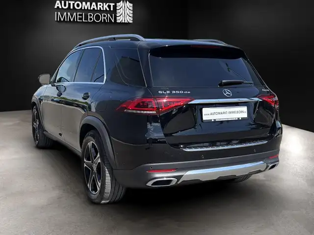 Mercedes-Benz Gle view 10