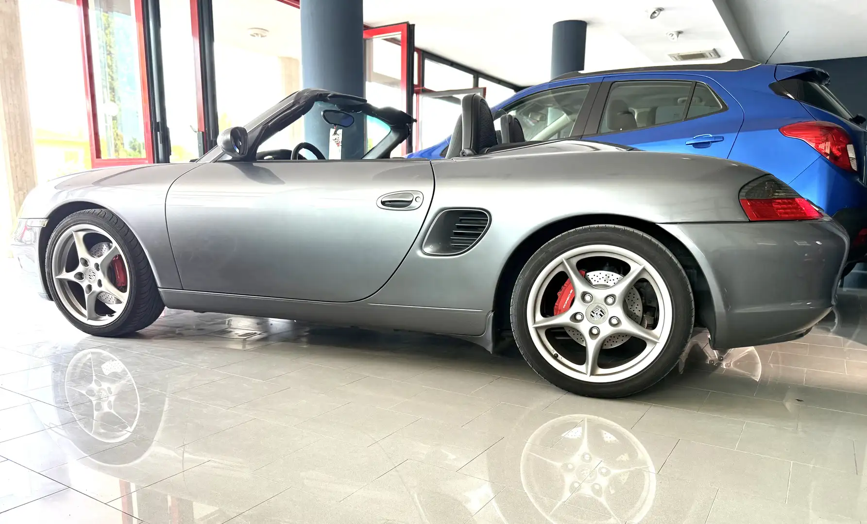 Porsche Boxster 3.2 S BOOK SERVICE, CAMBIO AUTOMATICO FINANZIABILE Gris - 2