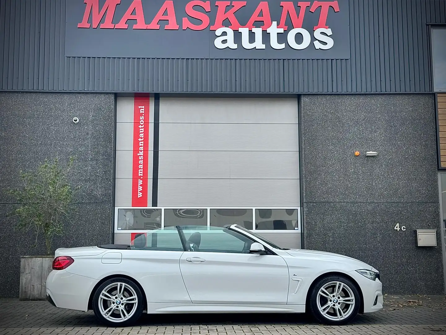 BMW 430 4-Serie Cabrio (f33) 430i / M Sport Edition High E Blanc - 1