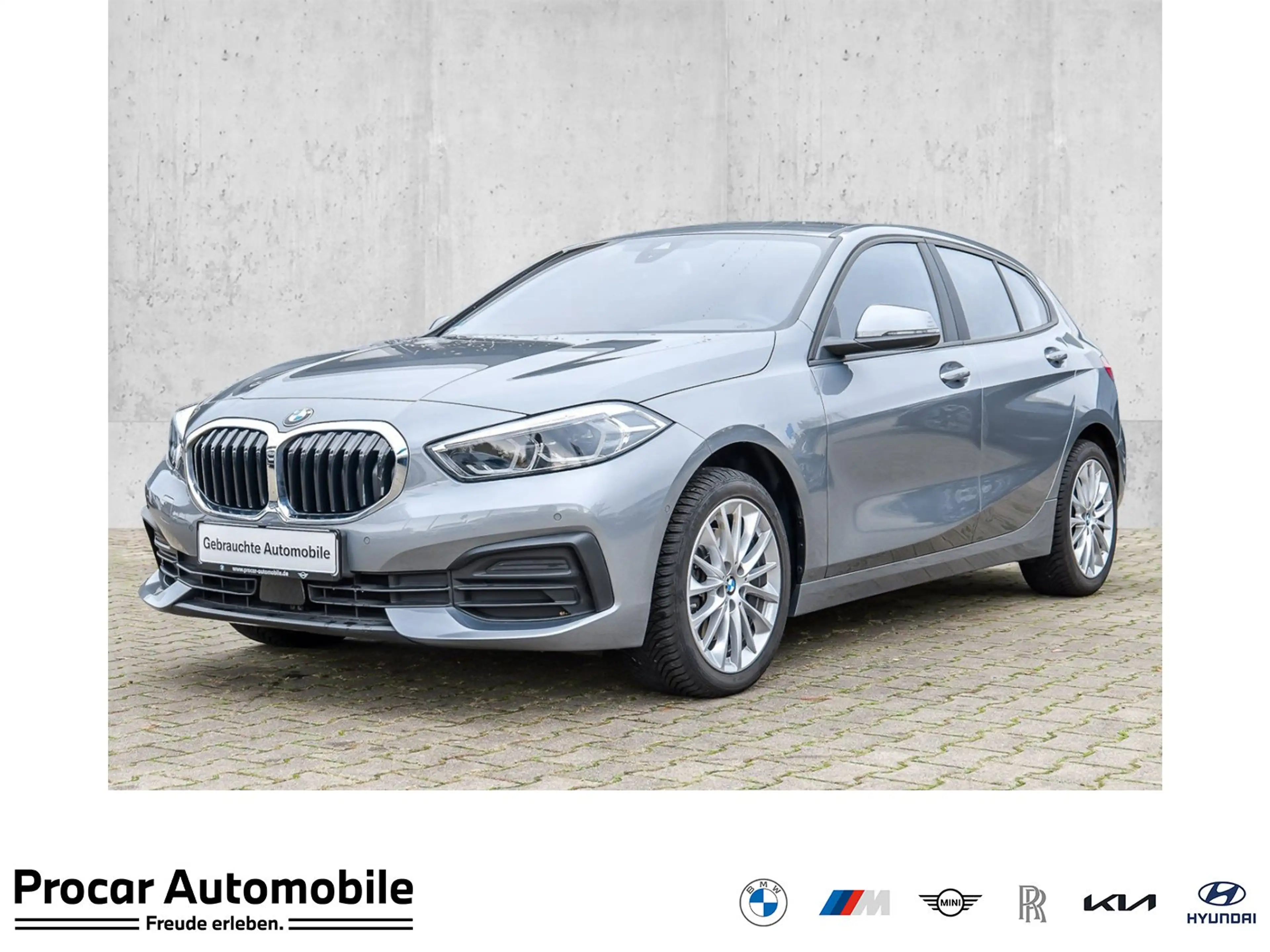 BMW 118 i Advantage Automatik Navi LED PA DA