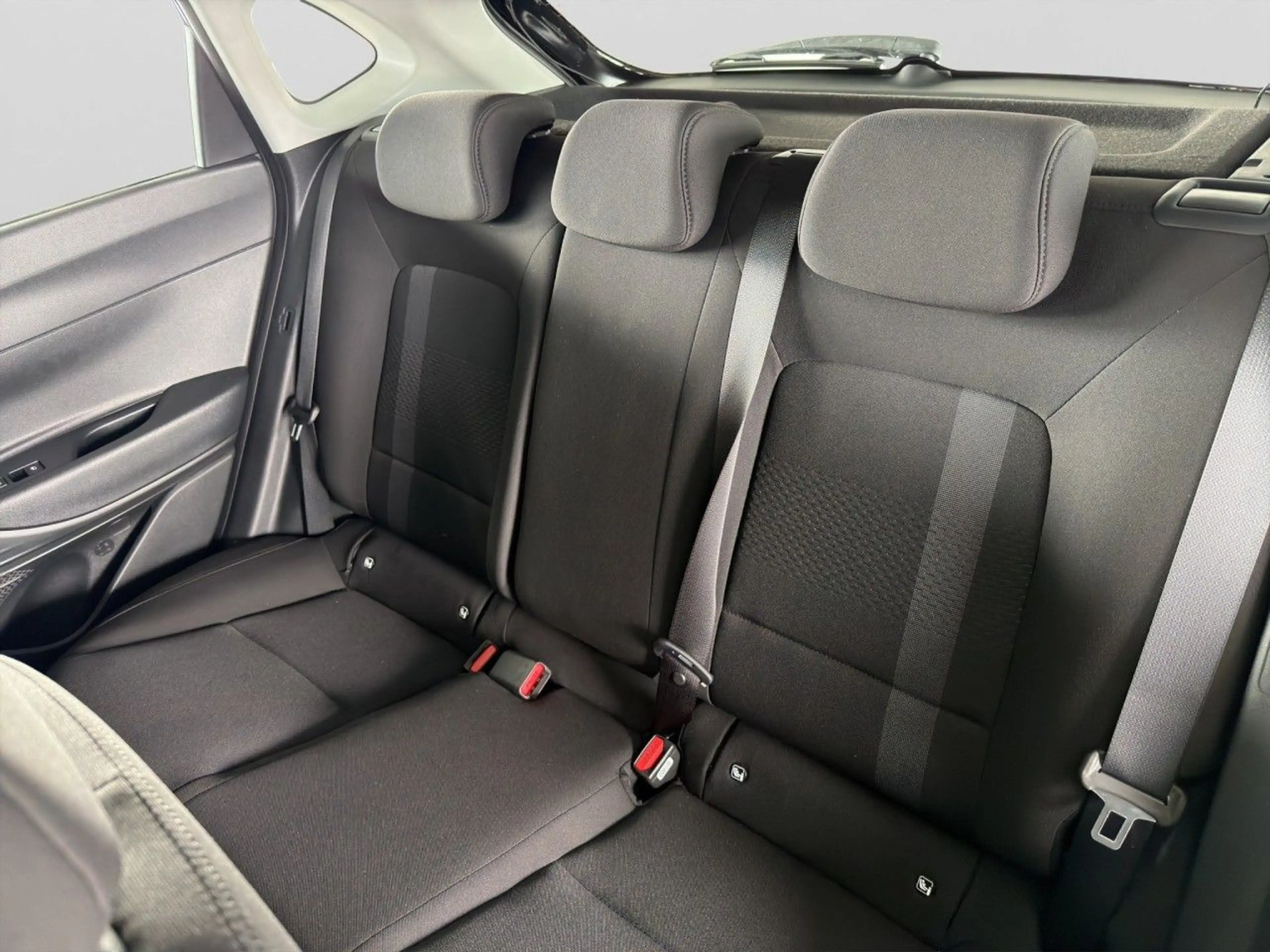 Hyundai i20 TREND 7-DCT + KLIMAAUTOMATIK (KOMF.-PAKET)! — photo 12
