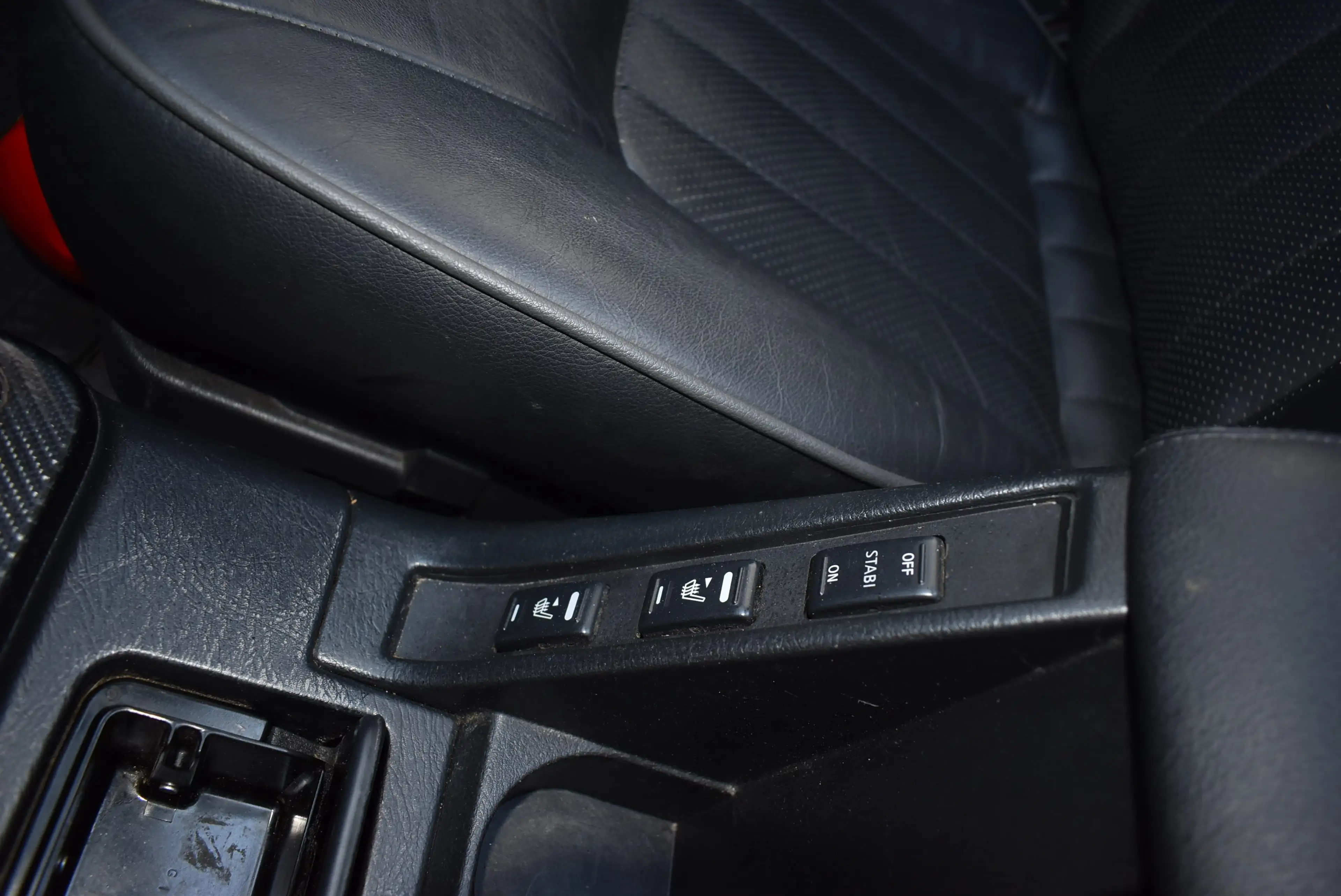 Nissan Patrol AUT. OFF ROAD — photo 12
