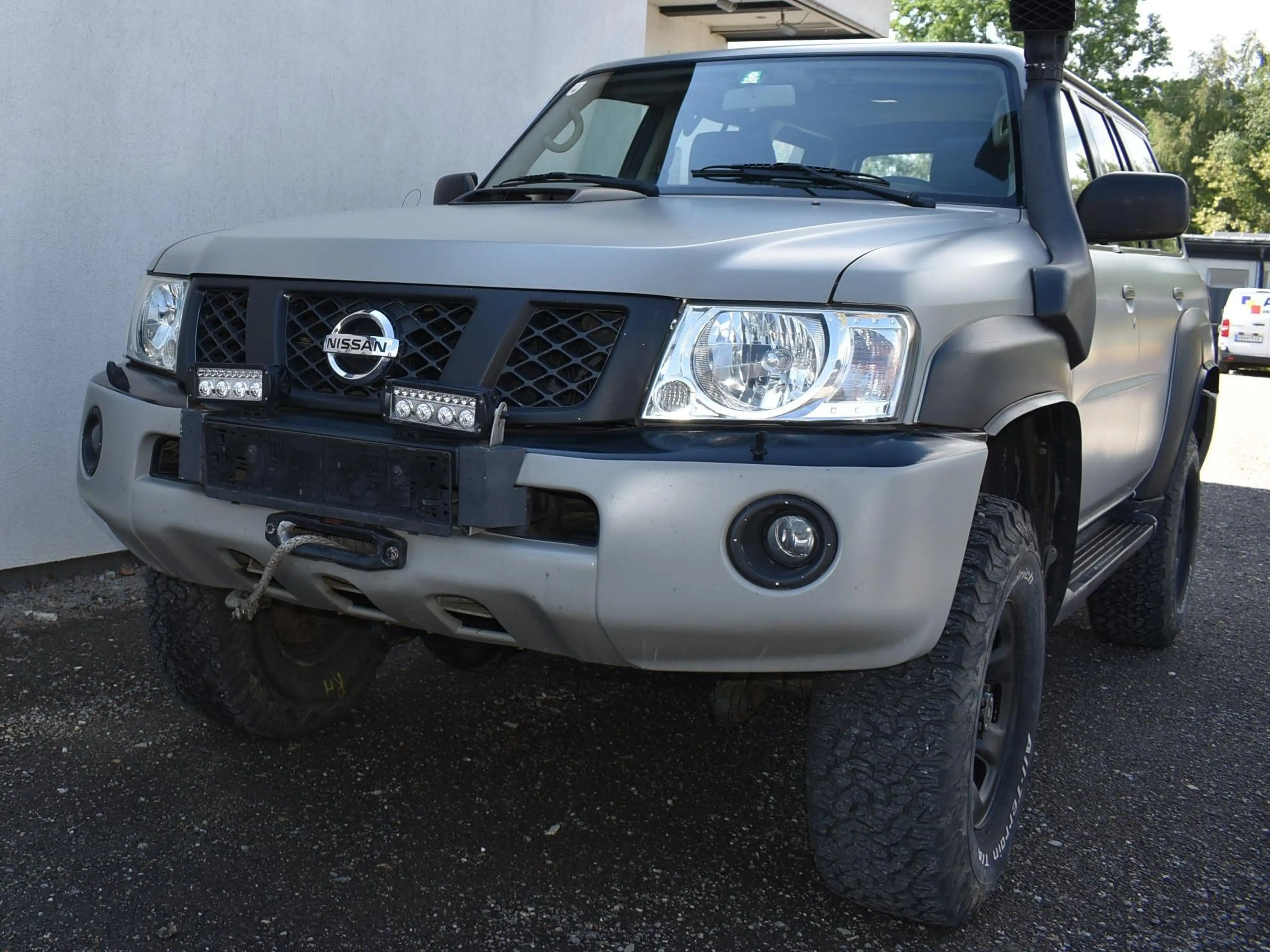 Nissan Patrol AUT. OFF ROAD