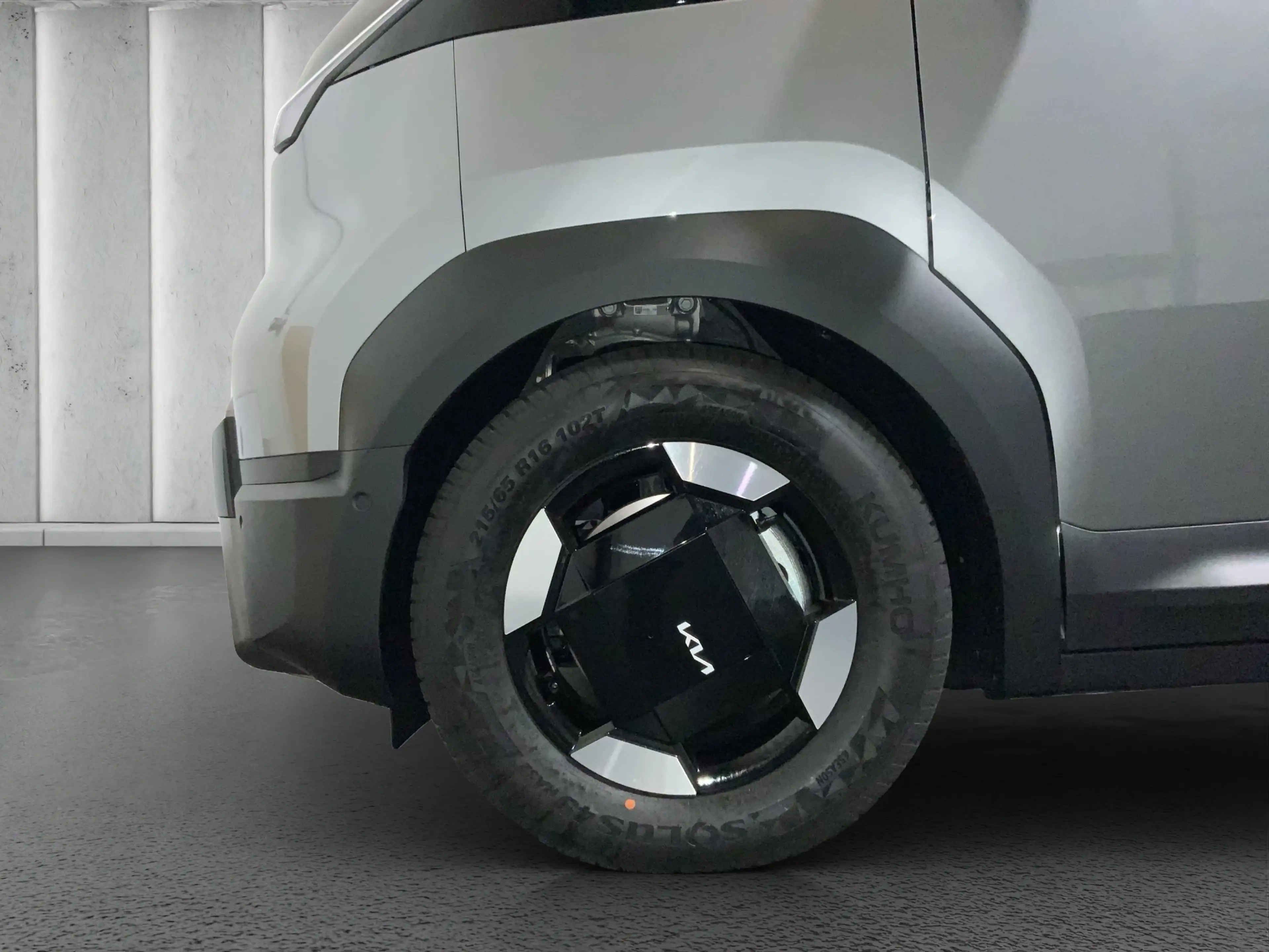Kia PV5 Passenger Passenger Elite 71.2 kWh Van. 120 kW. 5-türig — photo 8