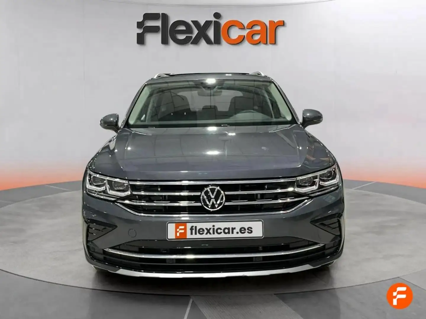 Volkswagen Tiguan Life 2.0 TDI 110kW (150CV) DSG Amarillo - 2