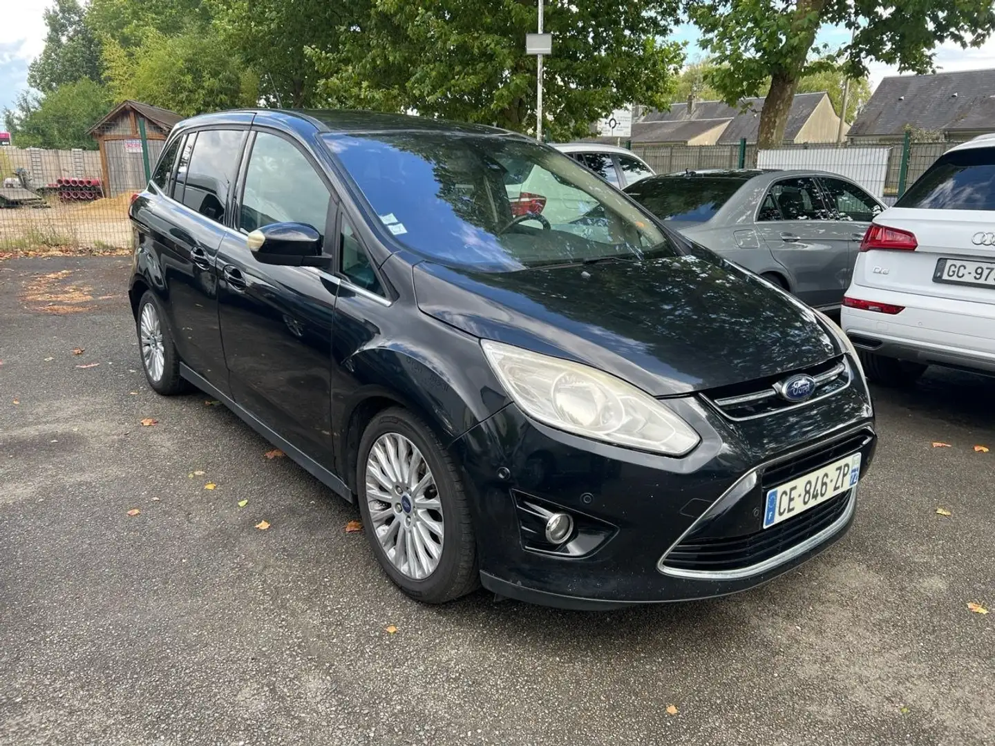 Ford Grand C-Max 1.6 TDCI 115CH FAP TITANIUM Noir - 1